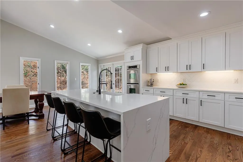 315 Amberidge Trail, Sandy Springs, Georgia 30328, 4 Bedrooms Bedrooms, ,3 BathroomsBathrooms,Residential,For Sale,315 Amberidge Trail,7732028