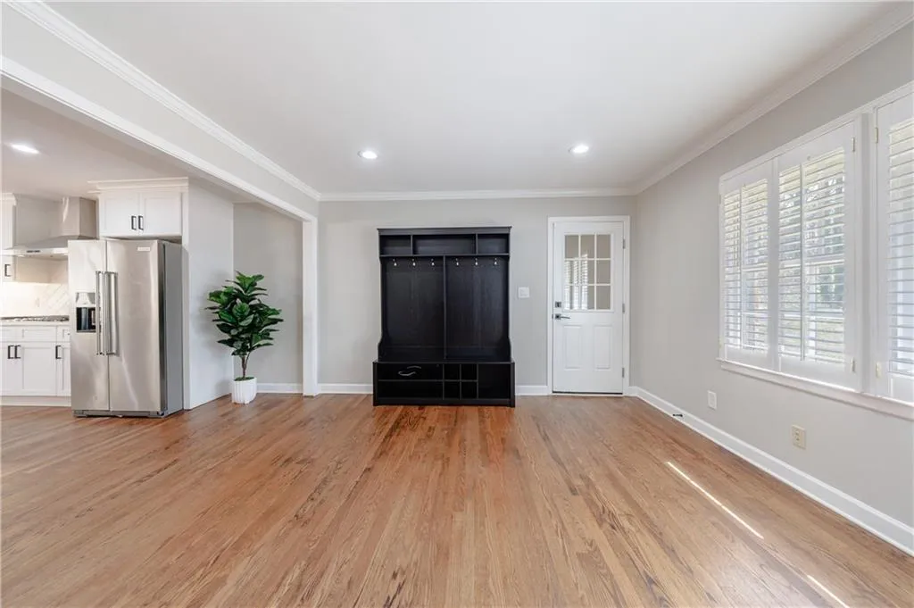 315 Amberidge Trail, Sandy Springs, Georgia 30328, 4 Bedrooms Bedrooms, ,3 BathroomsBathrooms,Residential,For Sale,315 Amberidge Trail,7732028
