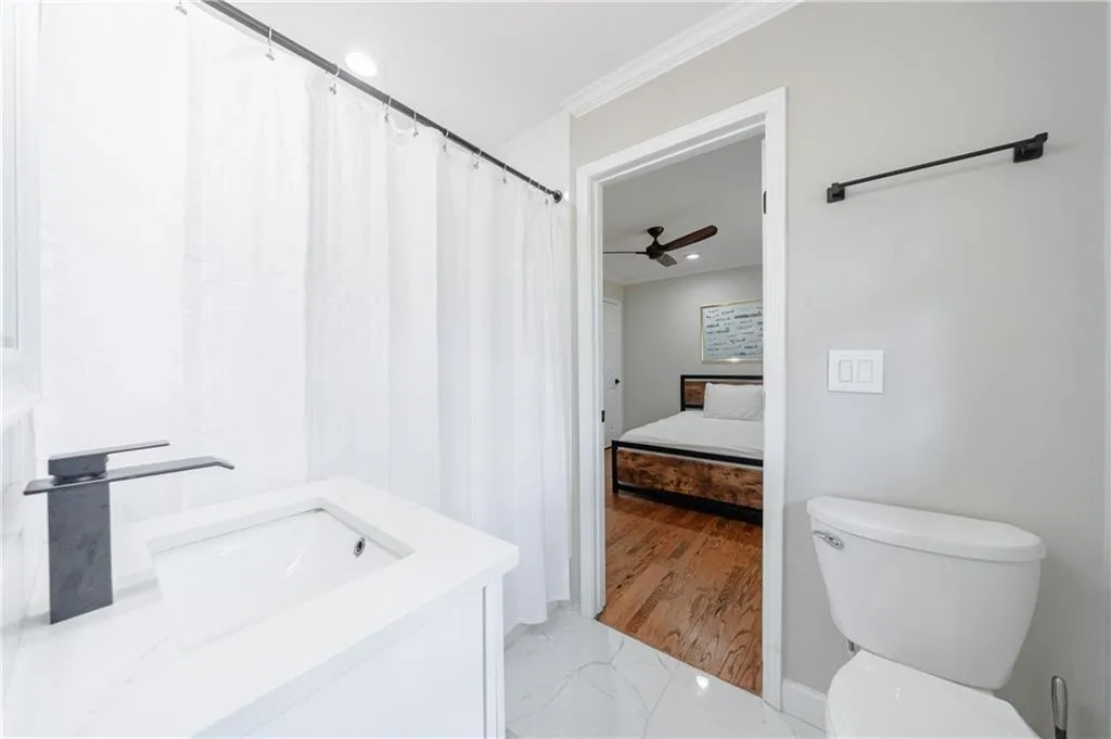 315 Amberidge Trail, Sandy Springs, Georgia 30328, 4 Bedrooms Bedrooms, ,3 BathroomsBathrooms,Residential,For Sale,315 Amberidge Trail,7732028