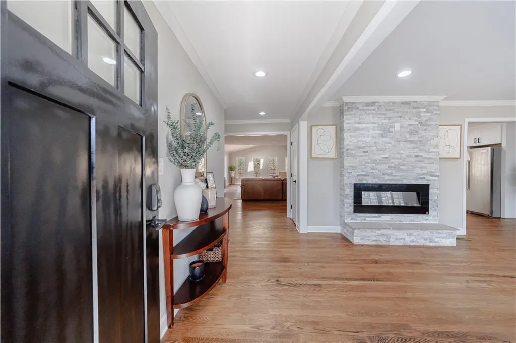 315 Amberidge Trail, Sandy Springs, Georgia 30328, 4 Bedrooms Bedrooms, ,3 BathroomsBathrooms,Residential,For Sale,315 Amberidge Trail,7732028