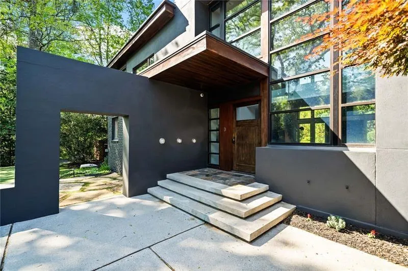 265 Tara Trail, Atlanta, Georgia 30327, 4 Bedrooms Bedrooms, ,4 BathroomsBathrooms,Residential,For Sale,265 Tara Trail,7584707