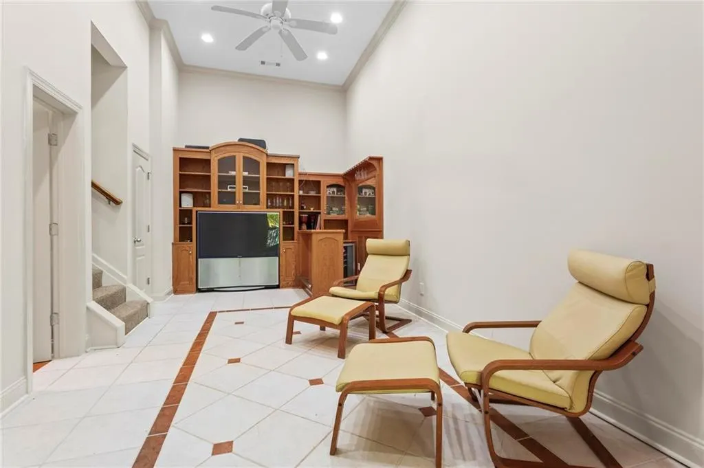 1169 Dawn View Lane Nw, Atlanta, Georgia 30327, 6 Bedrooms Bedrooms, ,4 BathroomsBathrooms,Residential,For Sale,1169 Dawn View Lane Nw,7687945