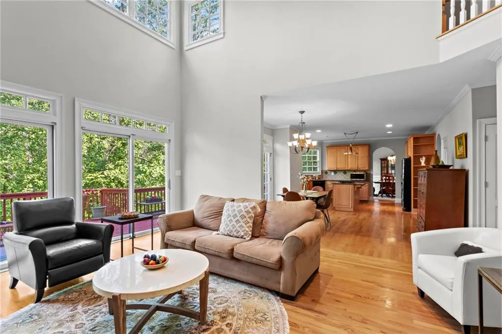 1169 Dawn View Lane Nw, Atlanta, Georgia 30327, 6 Bedrooms Bedrooms, ,4 BathroomsBathrooms,Residential,For Sale,1169 Dawn View Lane Nw,7687945