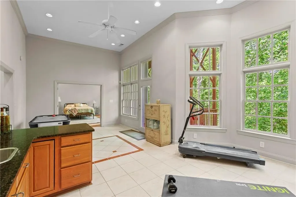 1169 Dawn View Lane Nw, Atlanta, Georgia 30327, 6 Bedrooms Bedrooms, ,4 BathroomsBathrooms,Residential,For Sale,1169 Dawn View Lane Nw,7687945