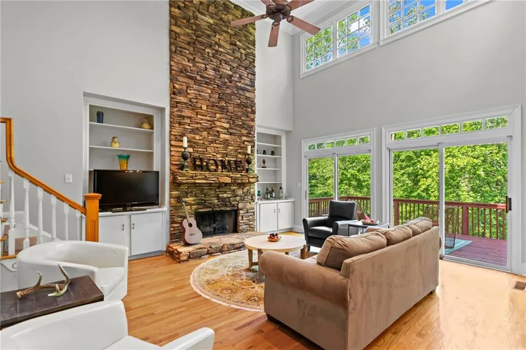 1169 Dawn View Lane Nw, Atlanta, Georgia 30327, 6 Bedrooms Bedrooms, ,4 BathroomsBathrooms,Residential,For Sale,1169 Dawn View Lane Nw,7687945