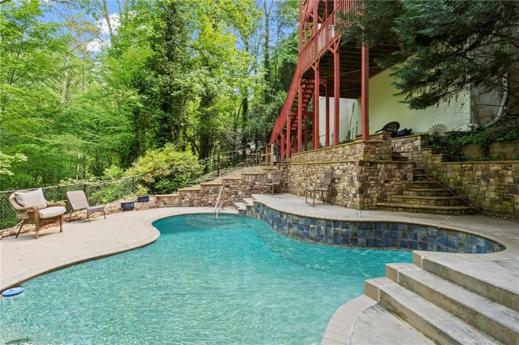 1169 Dawn View Lane Nw, Atlanta, Georgia 30327, 6 Bedrooms Bedrooms, ,4 BathroomsBathrooms,Residential,For Sale,1169 Dawn View Lane Nw,7687945