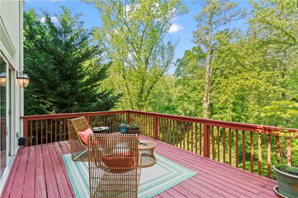 1169 Dawn View Lane Nw, Atlanta, Georgia 30327, 6 Bedrooms Bedrooms, ,4 BathroomsBathrooms,Residential,For Sale,1169 Dawn View Lane Nw,7687945