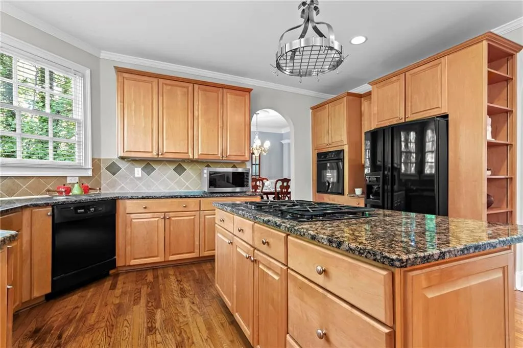 1169 Dawn View Lane Nw, Atlanta, Georgia 30327, 6 Bedrooms Bedrooms, ,4 BathroomsBathrooms,Residential,For Sale,1169 Dawn View Lane Nw,7687945