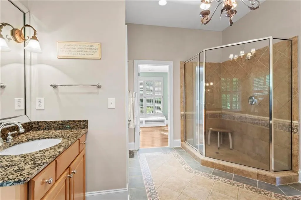 1169 Dawn View Lane Nw, Atlanta, Georgia 30327, 6 Bedrooms Bedrooms, ,4 BathroomsBathrooms,Residential,For Sale,1169 Dawn View Lane Nw,7687945