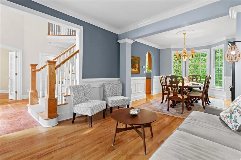 1169 Dawn View Lane Nw, Atlanta, Georgia 30327, 6 Bedrooms Bedrooms, ,4 BathroomsBathrooms,Residential,For Sale,1169 Dawn View Lane Nw,7687945