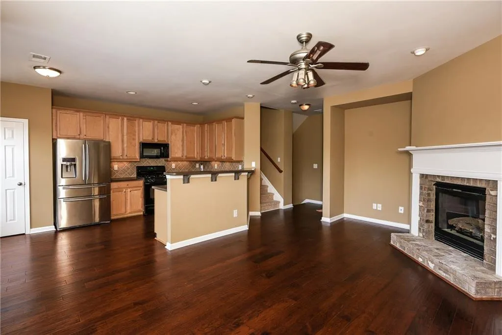 3650 Chattahoochee Summit Drive Se Unit 10, Atlanta, Georgia 30339, 3 Bedrooms Bedrooms, ,3 BathroomsBathrooms,Residential,Sold,3650 Chattahoochee Summit Drive Se Unit 10,5710554