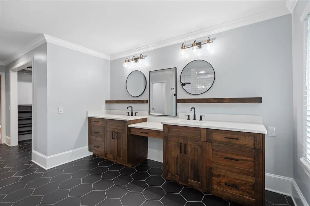 100 Spalding Creek Court, Atlanta, Georgia 30350, 4 Bedrooms Bedrooms, ,3 BathroomsBathrooms,Residential,Sold,100 Spalding Creek Court,7477264