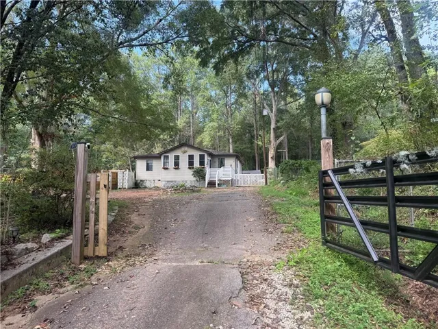 80 Belair Drive, Stockbridge, Georgia 30281