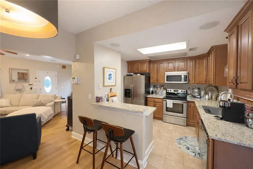 1401 Wedgewood Court, Atlanta, Georgia 30350, 2 Bedrooms Bedrooms, ,2 BathroomsBathrooms,Residential,For Sale,1401 Wedgewood Court,7712166