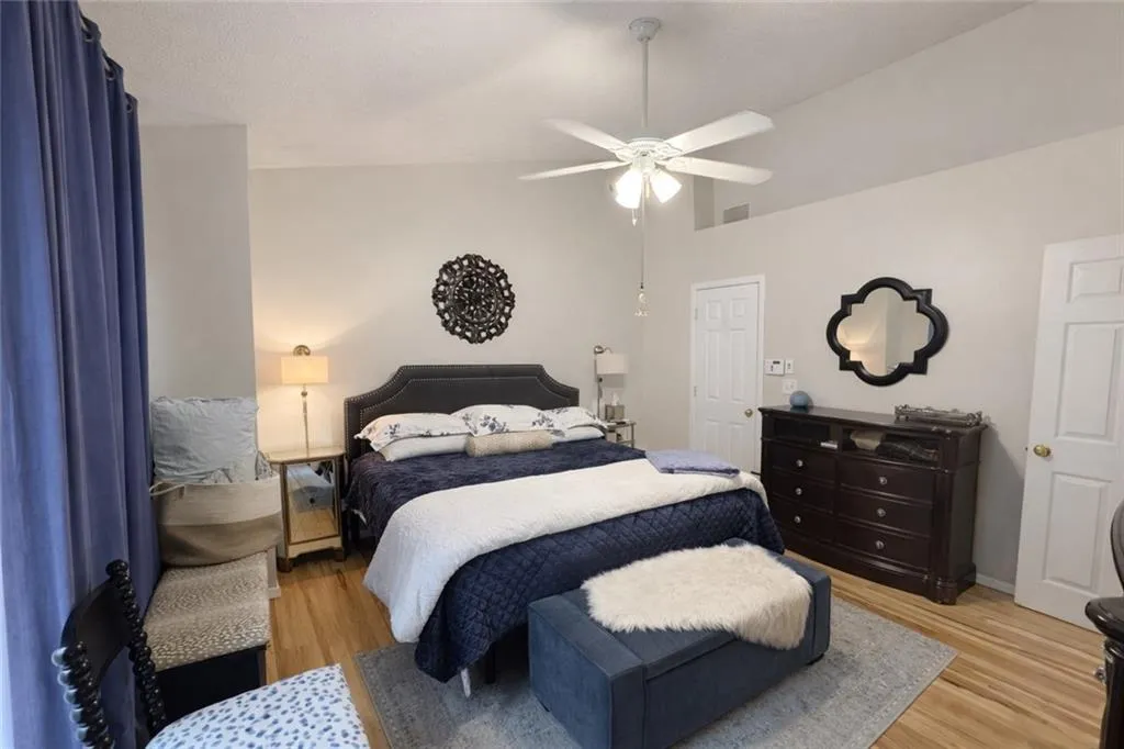 1401 Wedgewood Court, Atlanta, Georgia 30350, 2 Bedrooms Bedrooms, ,2 BathroomsBathrooms,Residential,For Sale,1401 Wedgewood Court,7712166