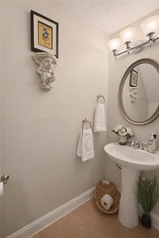 1401 Wedgewood Court, Atlanta, Georgia 30350, 2 Bedrooms Bedrooms, ,2 BathroomsBathrooms,Residential,For Sale,1401 Wedgewood Court,7712166