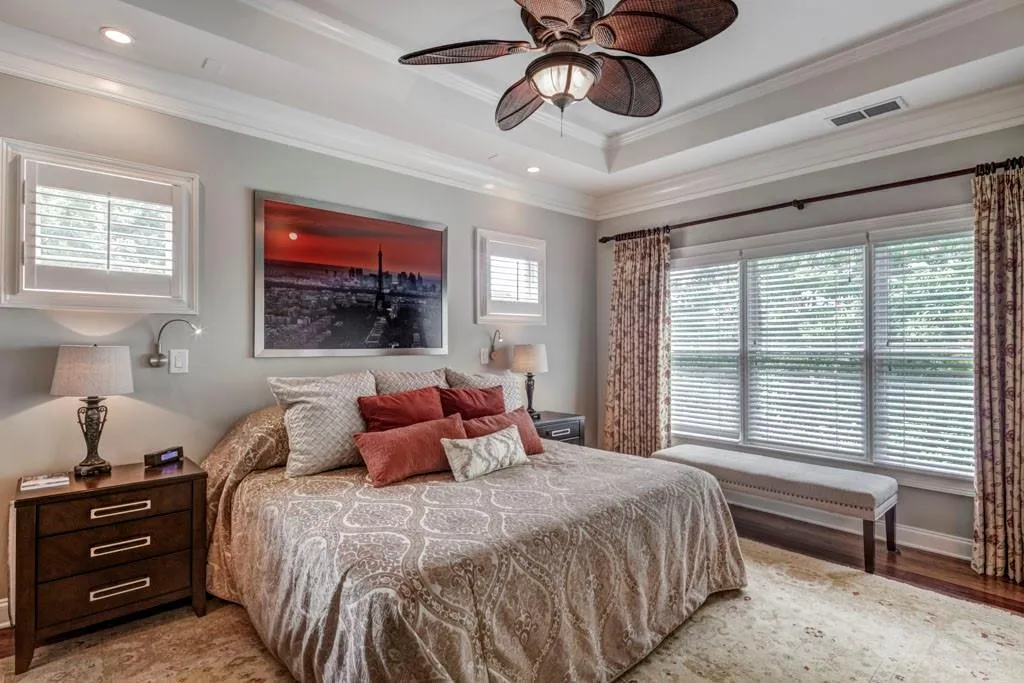 300 Mystic Ridge Lane, Atlanta, Georgia 30342, 4 Bedrooms Bedrooms, ,3 BathroomsBathrooms,Residential,Sold,300 Mystic Ridge Lane,6616268