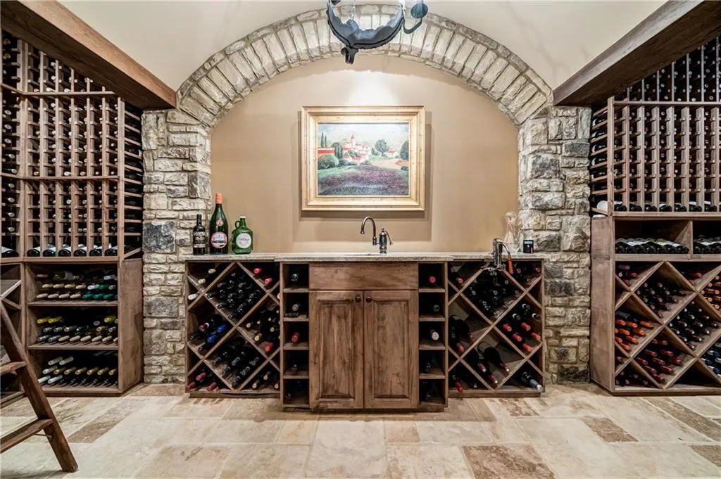 5035 Riverview Road, Sandy Springs, Georgia 30327, 6 Bedrooms Bedrooms, ,6 BathroomsBathrooms,Residential,Sold,5035 Riverview Road,6863780