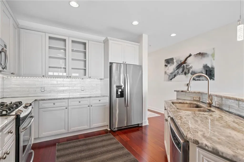 2950 Mount Wilkinson Parkway Se Unit 505, Atlanta, Georgia 30339, 2 Bedrooms Bedrooms, ,2 BathroomsBathrooms,Residential,For Sale,2950 Mount Wilkinson Parkway Se Unit 505,7617962