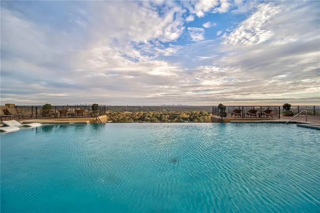 Heated infinity-edge pool overlooking Atlanta.