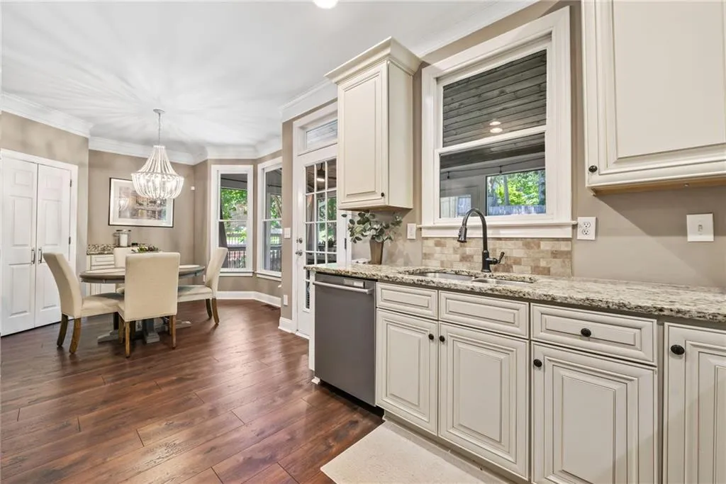 3232 Cates Avenue Ne, Brookhaven, Georgia 30319, 3 Bedrooms Bedrooms, ,2 BathroomsBathrooms,Residential,For Sale,3232 Cates Avenue Ne,7611588