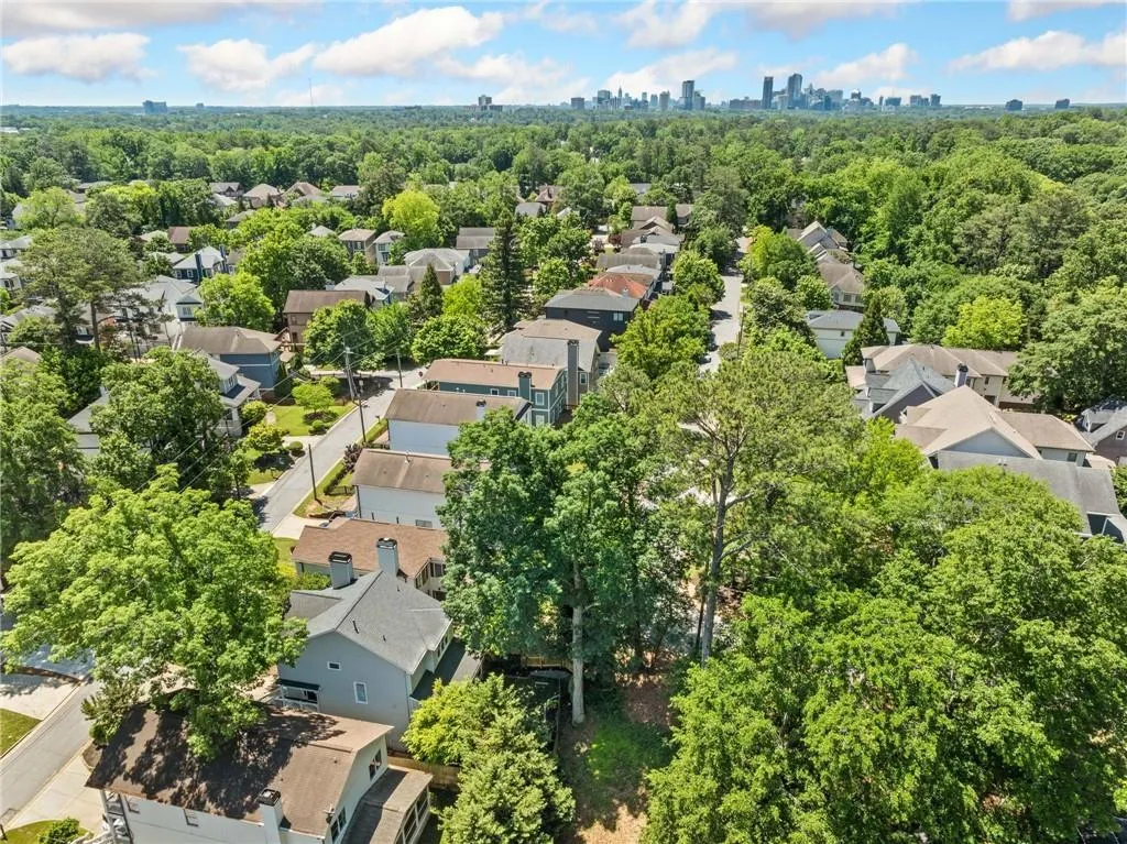 3232 Cates Avenue Ne, Brookhaven, Georgia 30319, 3 Bedrooms Bedrooms, ,2 BathroomsBathrooms,Residential,For Sale,3232 Cates Avenue Ne,7611588