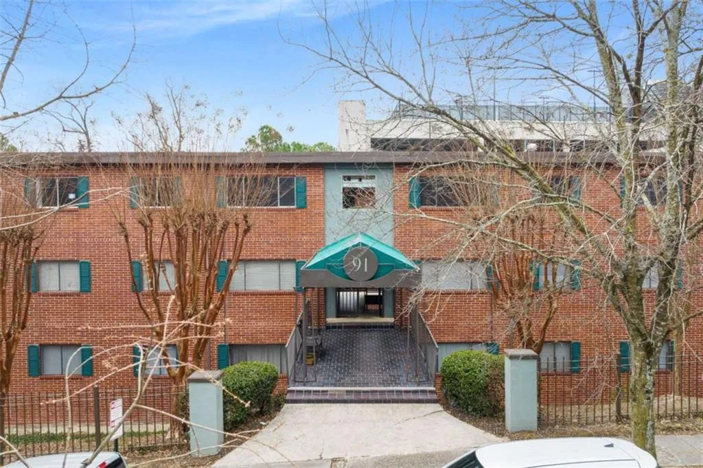 91 Rumson Road, Atlanta, Georgia 30305, 2 Bedrooms Bedrooms, ,1 BathroomBathrooms,Residential,For Sale,91 Rumson Road,7581460