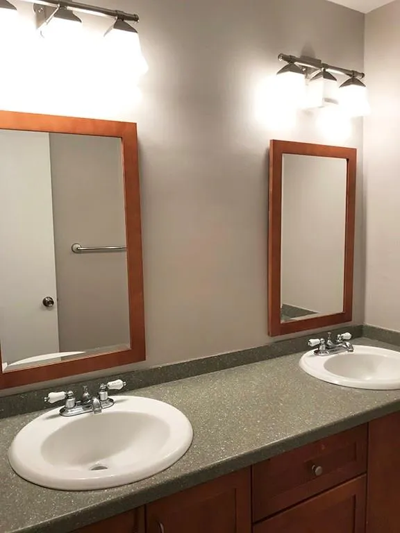6520 Roswell Road Unit 35, Atlanta, Georgia 30328, 3 Bedrooms Bedrooms, ,2 BathroomsBathrooms,Residential,Sold,6520 Roswell Road Unit 35,5985903