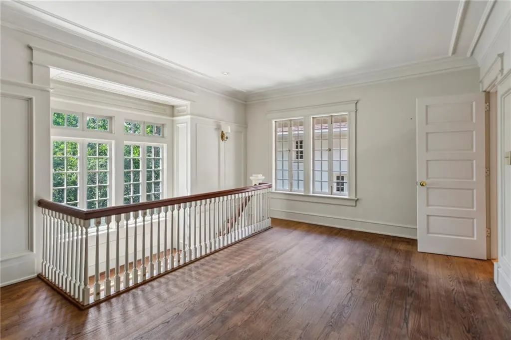 49 Muscogee Avenue Nw, Atlanta, Georgia 30305, 3 Bedrooms Bedrooms, ,3 BathroomsBathrooms,Residential,For Sale,49 Muscogee Avenue Nw,7613642
