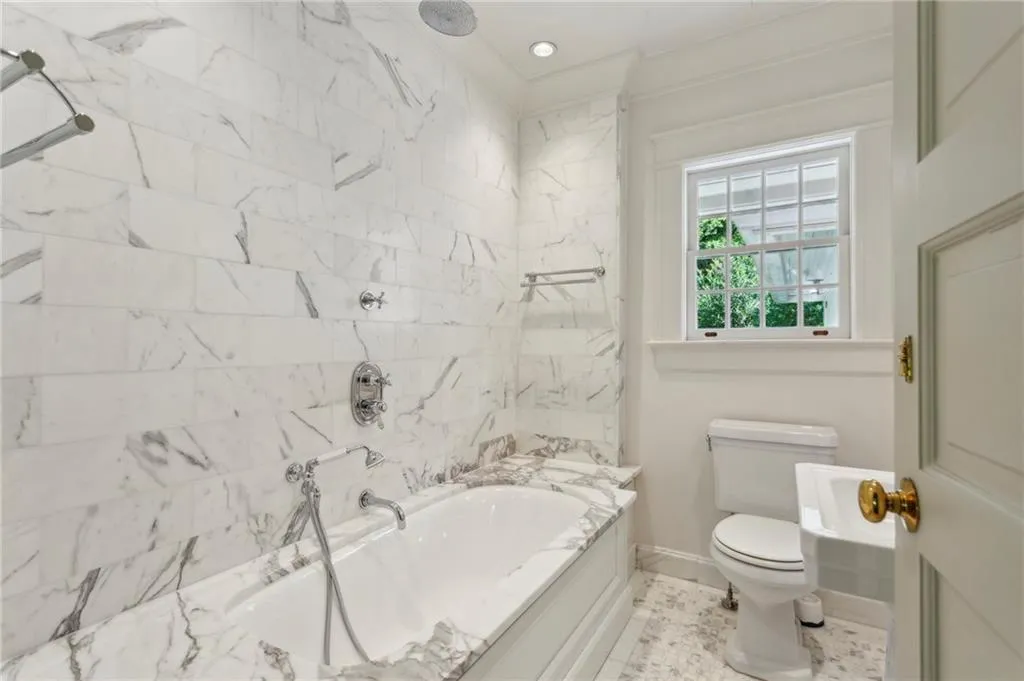49 Muscogee Avenue Nw, Atlanta, Georgia 30305, 3 Bedrooms Bedrooms, ,3 BathroomsBathrooms,Residential,For Sale,49 Muscogee Avenue Nw,7613642