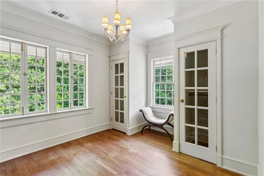 49 Muscogee Avenue Nw, Atlanta, Georgia 30305, 3 Bedrooms Bedrooms, ,3 BathroomsBathrooms,Residential,For Sale,49 Muscogee Avenue Nw,7613642