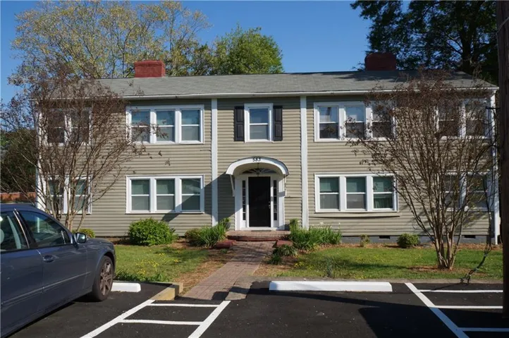 583 Colonial Circle Se, Marietta, Georgia 30060