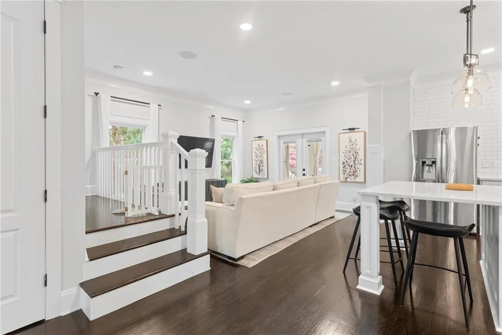 Head upstairs to the bedroom level (that's a doggy gate on the landing)