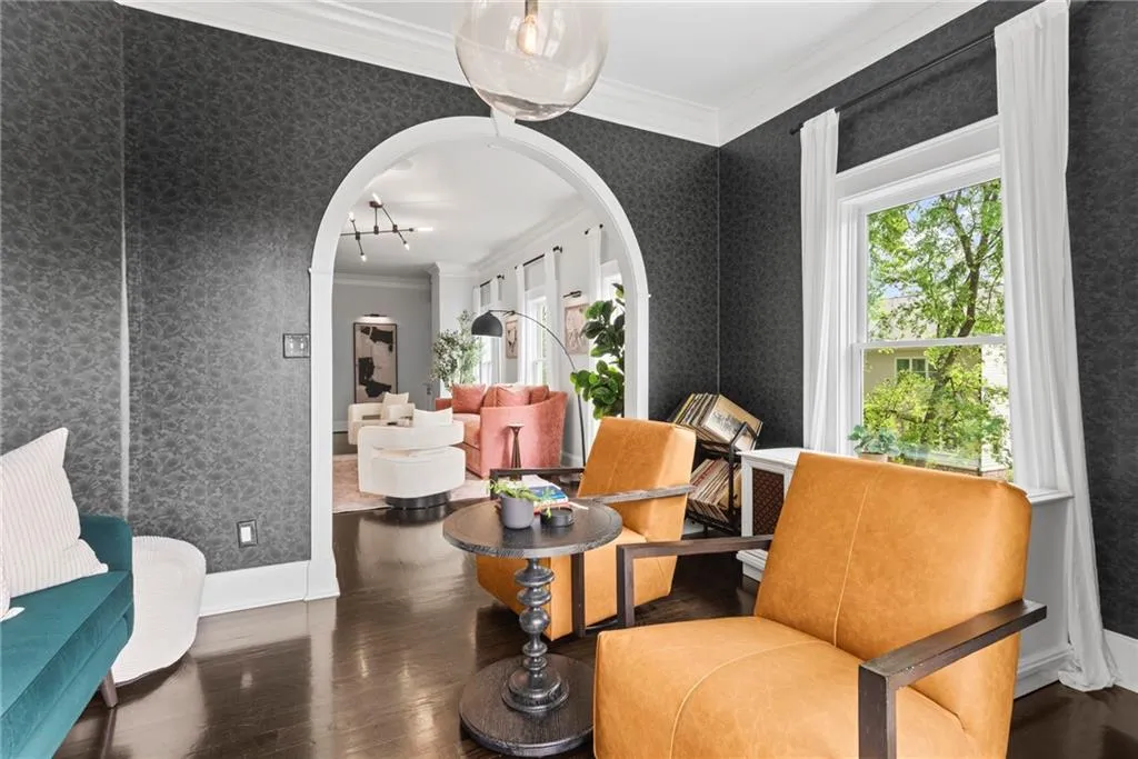Ideal home office space just off the living room - could be a great music room
