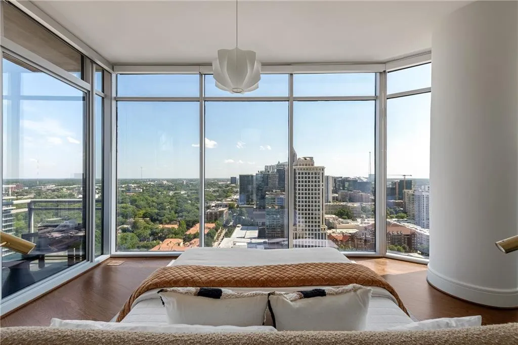 1065 Peachtree Street Ne Unit 3504, Atlanta, Georgia 30309, 3 Bedrooms Bedrooms, ,3 BathroomsBathrooms,Residential,For Sale,1065 Peachtree Street Ne Unit 3504,7585386