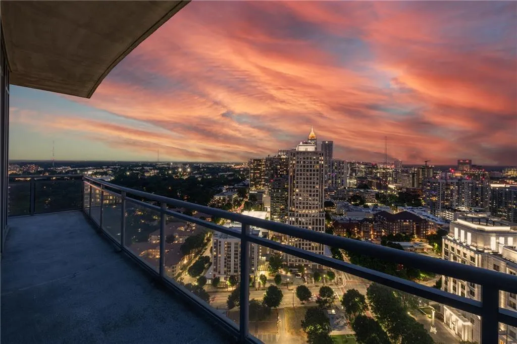1065 Peachtree Street Ne Unit 3504, Atlanta, Georgia 30309, 3 Bedrooms Bedrooms, ,3 BathroomsBathrooms,Residential,For Sale,1065 Peachtree Street Ne Unit 3504,7585386
