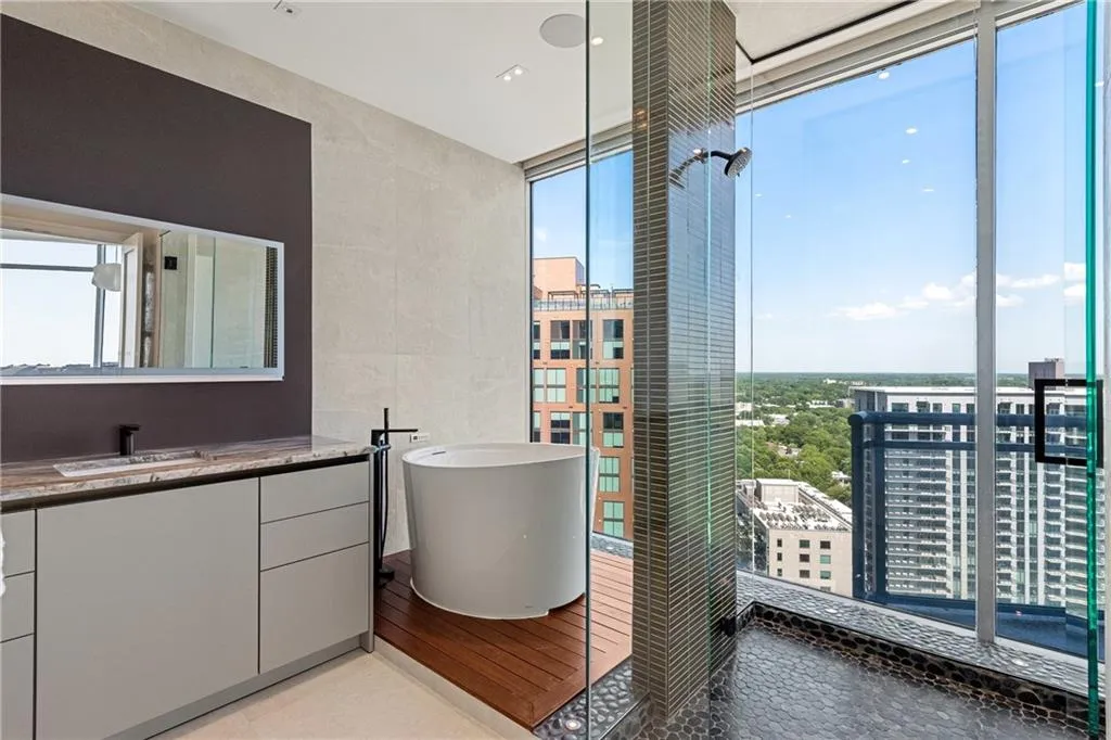 1065 Peachtree Street Ne Unit 3504, Atlanta, Georgia 30309, 3 Bedrooms Bedrooms, ,3 BathroomsBathrooms,Residential,For Sale,1065 Peachtree Street Ne Unit 3504,7585386