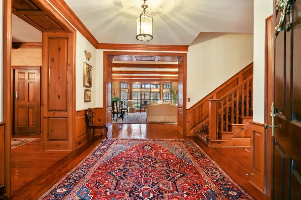 1405 N Harris Ridge, Atlanta, Georgia 30327, 6 Bedrooms Bedrooms, ,6 BathroomsBathrooms,Residential,Sold,1405 N Harris Ridge,6718903