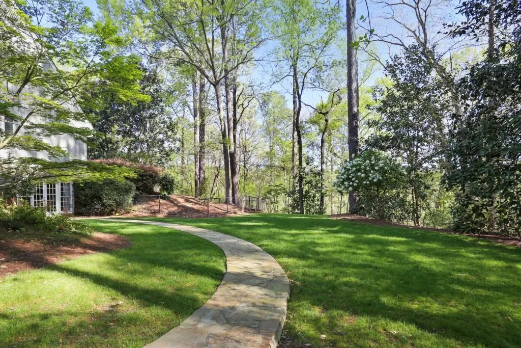 1405 N Harris Ridge, Atlanta, Georgia 30327, 6 Bedrooms Bedrooms, ,6 BathroomsBathrooms,Residential,Sold,1405 N Harris Ridge,6718903