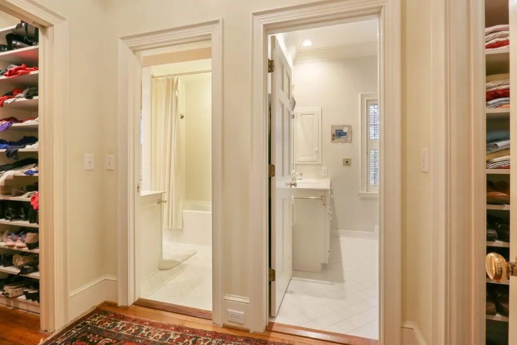 1405 N Harris Ridge, Atlanta, Georgia 30327, 6 Bedrooms Bedrooms, ,6 BathroomsBathrooms,Residential,Sold,1405 N Harris Ridge,6718903