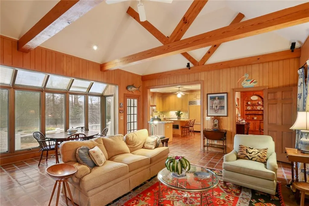 1405 N Harris Ridge, Atlanta, Georgia 30327, 6 Bedrooms Bedrooms, ,6 BathroomsBathrooms,Residential,Sold,1405 N Harris Ridge,6718903