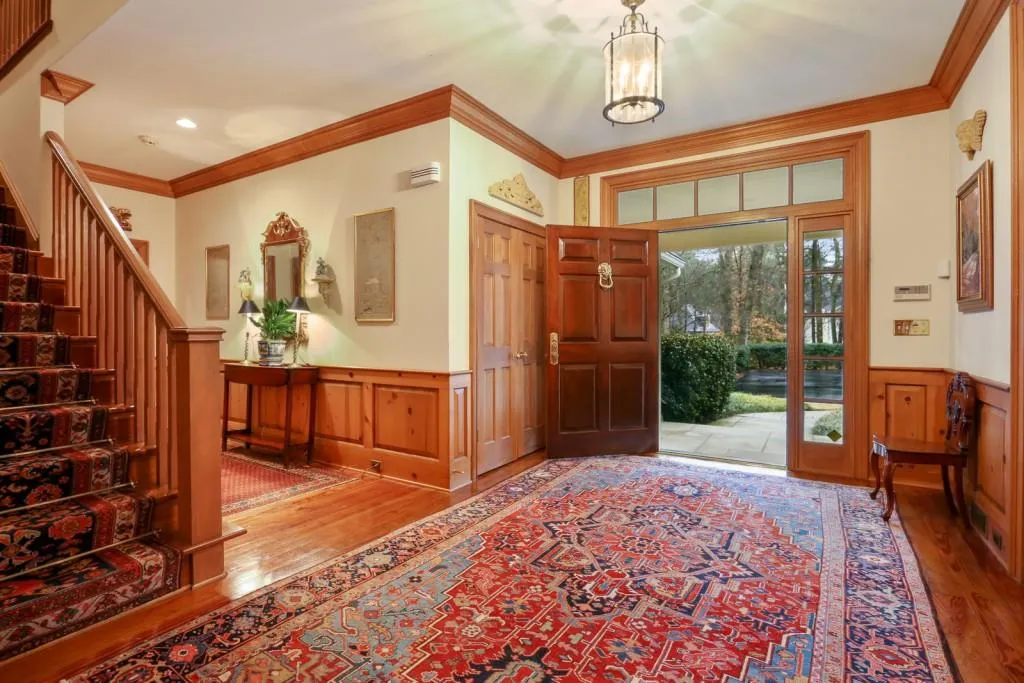 1405 N Harris Ridge, Atlanta, Georgia 30327, 6 Bedrooms Bedrooms, ,6 BathroomsBathrooms,Residential,Sold,1405 N Harris Ridge,6718903