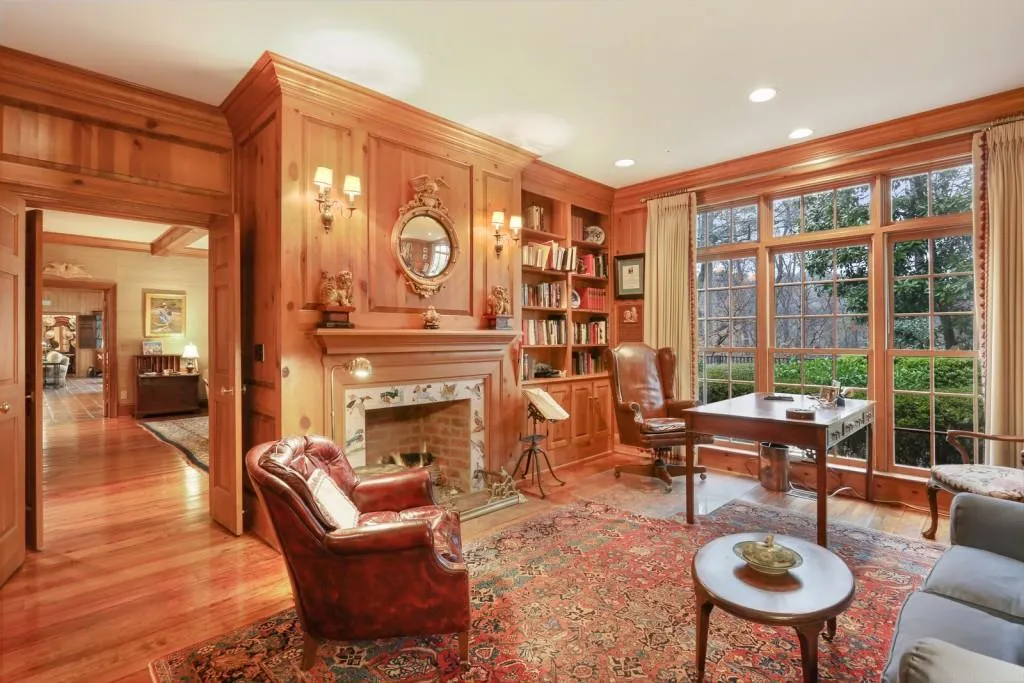 1405 N Harris Ridge, Atlanta, Georgia 30327, 6 Bedrooms Bedrooms, ,6 BathroomsBathrooms,Residential,Sold,1405 N Harris Ridge,6718903