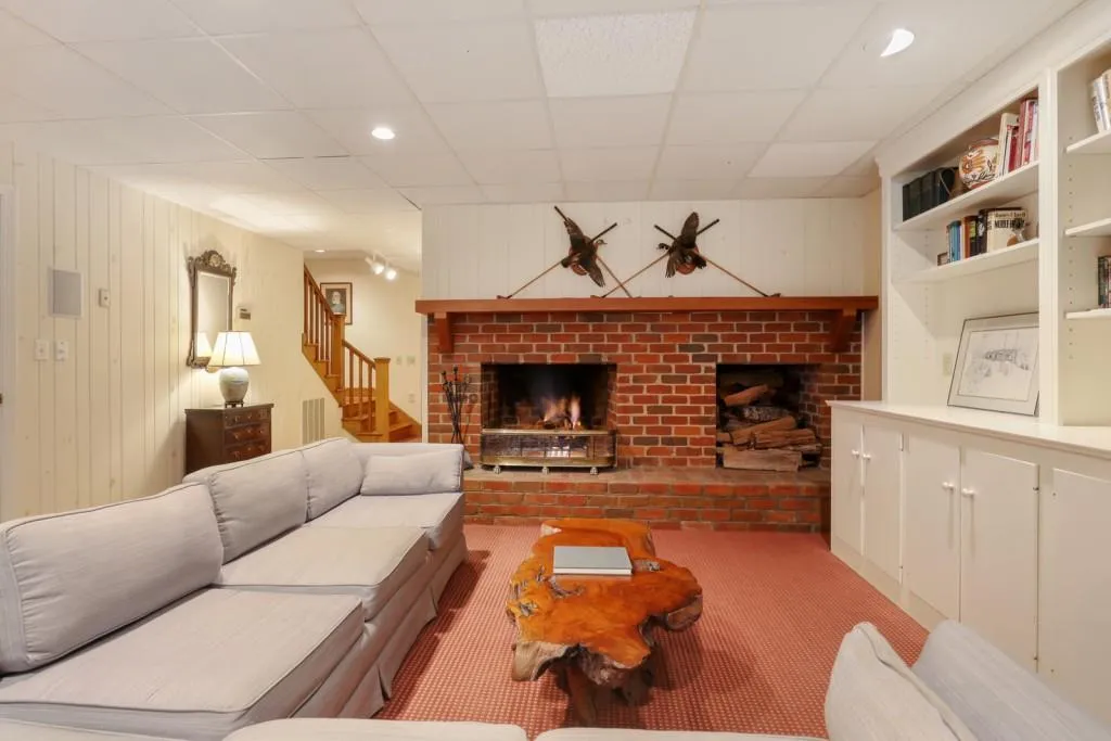 1405 N Harris Ridge, Atlanta, Georgia 30327, 6 Bedrooms Bedrooms, ,6 BathroomsBathrooms,Residential,Sold,1405 N Harris Ridge,6718903