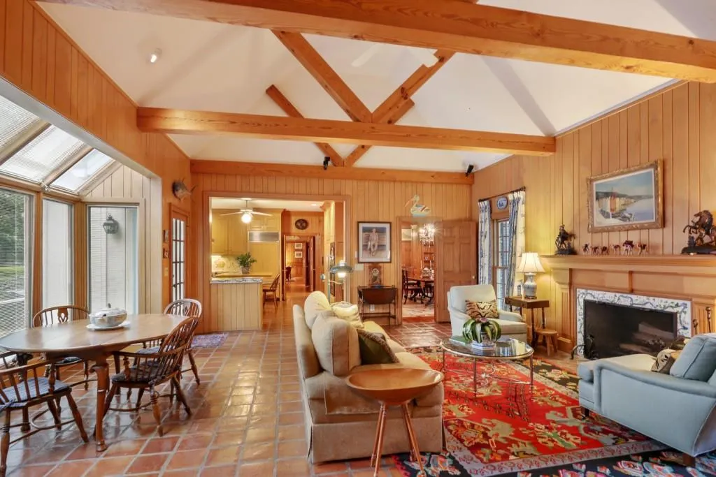 1405 N Harris Ridge, Atlanta, Georgia 30327, 6 Bedrooms Bedrooms, ,6 BathroomsBathrooms,Residential,Sold,1405 N Harris Ridge,6718903