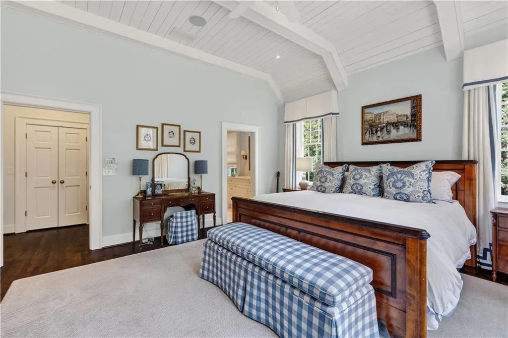 Primary Suite
