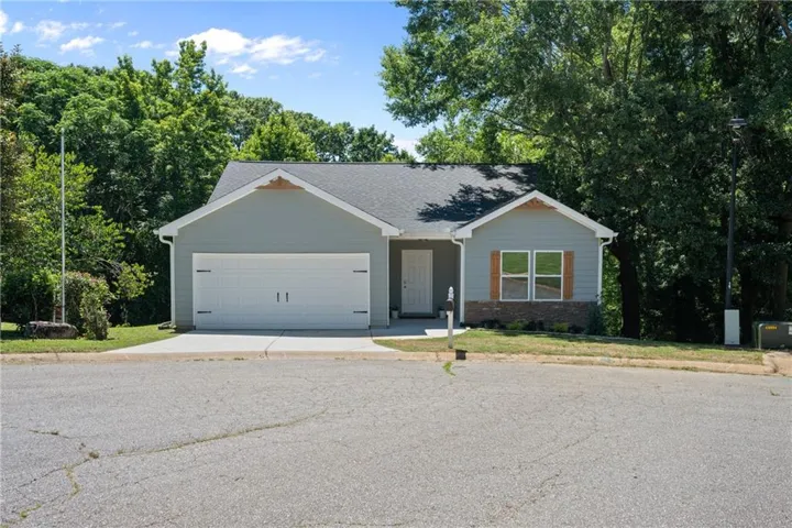 135 Tyrus Lane, Royston, Georgia 30662