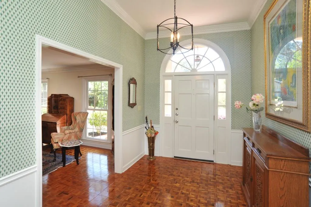 250 Riverwood Court, Sandy Springs, Georgia 30328, 6 Bedrooms Bedrooms, ,5 BathroomsBathrooms,Residential,Sold,250 Riverwood Court,5995382