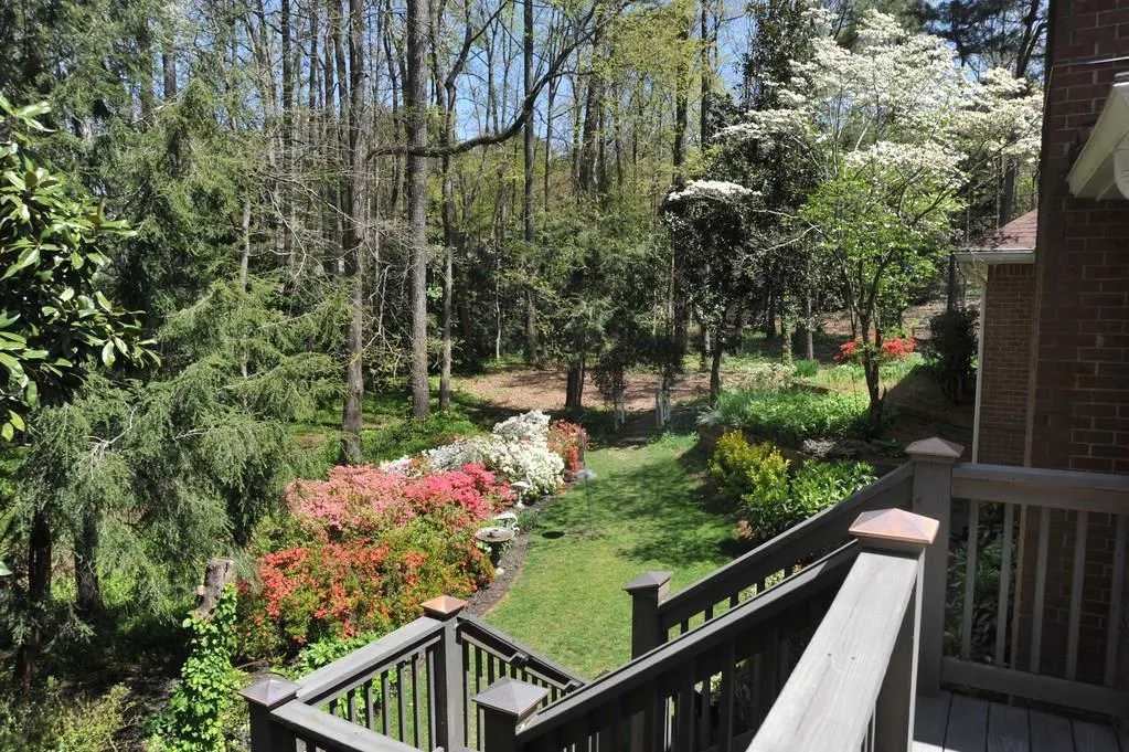 250 Riverwood Court, Sandy Springs, Georgia 30328, 6 Bedrooms Bedrooms, ,5 BathroomsBathrooms,Residential,Sold,250 Riverwood Court,5995382