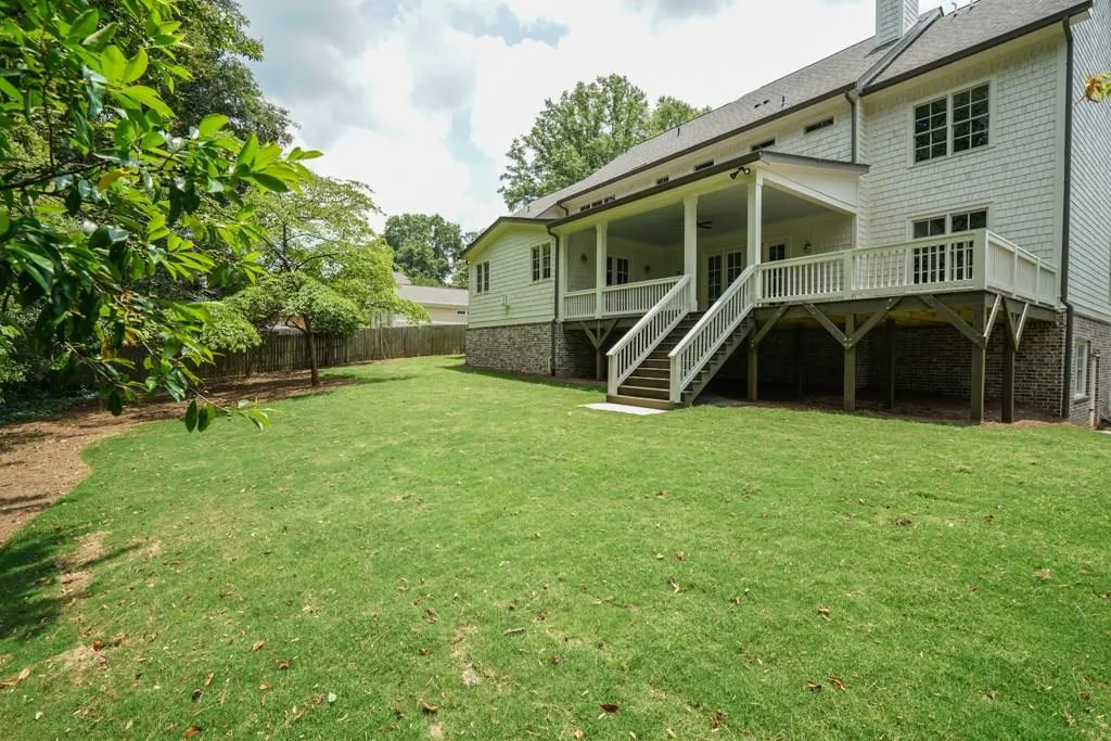 116 Hardeman Road, Atlanta, Georgia 30342, 6 Bedrooms Bedrooms, ,5 BathroomsBathrooms,Residential,Sold,116 Hardeman Road,5700653